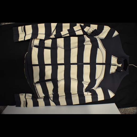 Lululemon Navy & White Striped Jacket - Picture 2 of 5